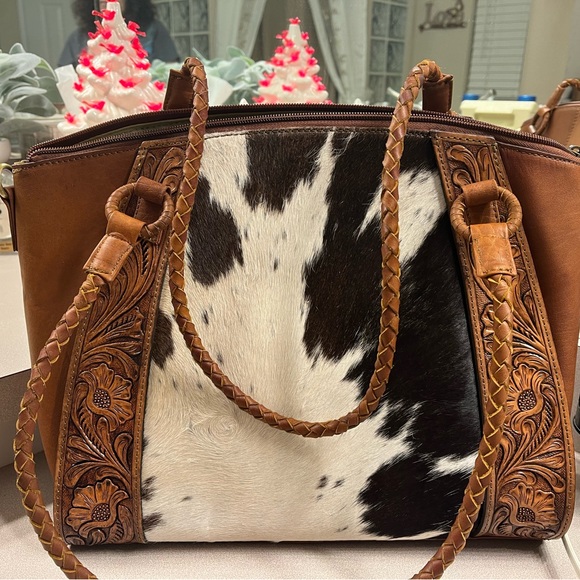 Genuine American Darling Hand-Tooled Leather/Cowhide Concealed Carry Purse/Tote - Picture 1 of 8